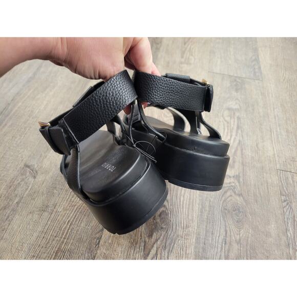 Torrid NWT Chunky Platform Sandals Flatform Gladiator Solid Black Shoes 8.5 - Picture 4 of 6